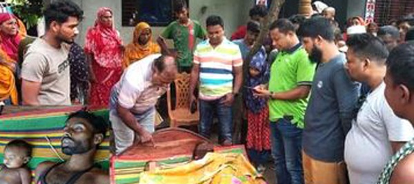 ঝিকরগাছায় স্ত্রীর জেদের কারণে স্বামী ও সন্তান পরপারে