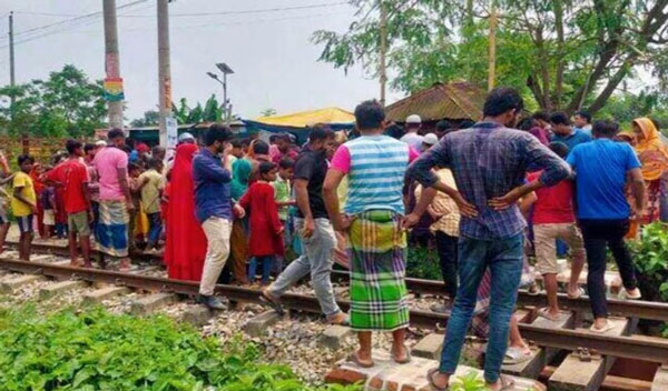 নরসিংদীতে ইজিবাইক চালকের লাশ উদ্ধার 