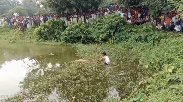 সাঁথিয়ায় অটোবাইক চালককে হত্যা