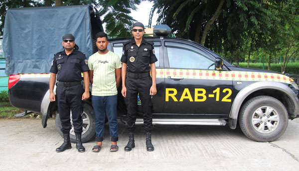 সিরাজগঞ্জে আমৃত্যু সাজাপ্রাপ্ত পলাতক আসামি গ্রেফতার