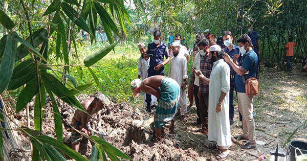 শার্শায় দাফনের ২ মাস পর গৃহবধুর লাশ উত্তোলন