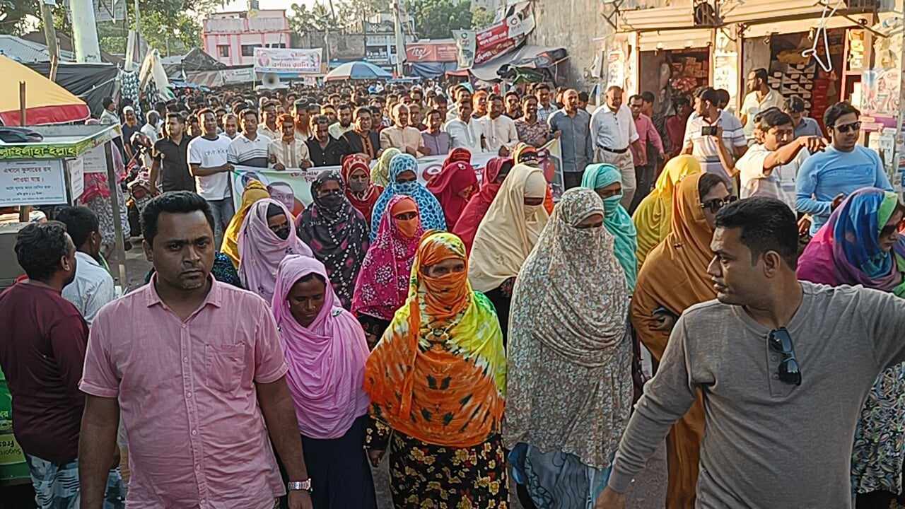 বাগমারায় বিএনপির উদ্যোগে জাতীয় বিপ্লব ও সংহতি দিবস পালিত