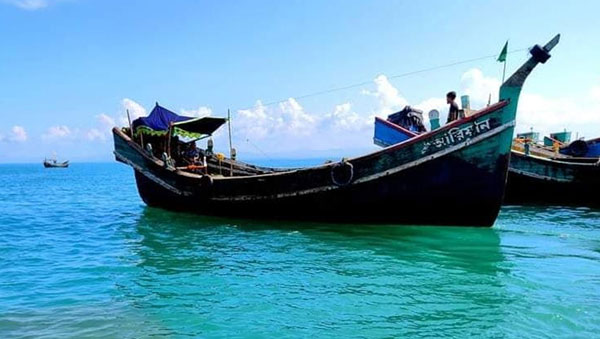 নাফ নদী থেকে ৬ মাঝিকে ধরে নিয়ে গেছে আরাকান আর্মি