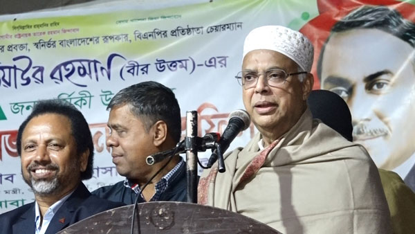 ফ্যাসিস্ট শেখ হাসিনা দমন-পীড়ন চালালেও বিএনপির কোন নেতা দেশ ছেড়ে পালায়নি – টুকু