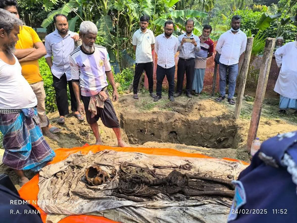 কোম্পানীগঞ্জে গুলিতে মৃত্যু: ১১ বছর পর জামায়াত-শিবিরের তিন কর্মির লাশ উত্তোলন