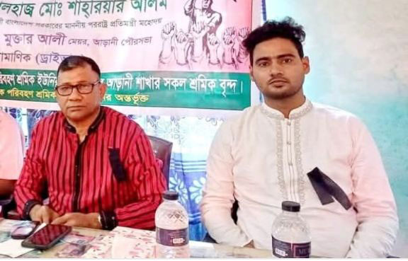 আড়ানী পৌরসভার সাবেক মেয়র মুক্তার আলী ও পৌর আওয়ামীলীগের সাধারণ সম্পাদক বাপ্পি গ্রেফতার 