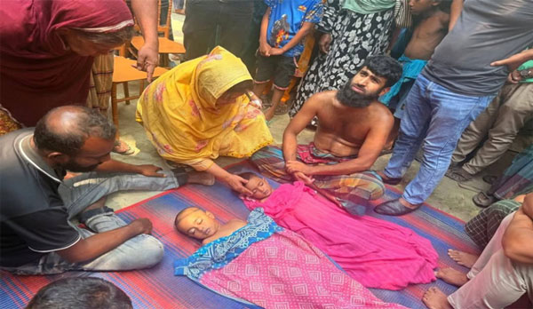 যশোরের পল্লীতে পানিতে ডুবে দুই শিশুর মর্মান্তিক মৃত্যু যশোরের পল্লীতে পানিতে ডুবে দুই শিশুর মর্মান্তিক মৃত্যু