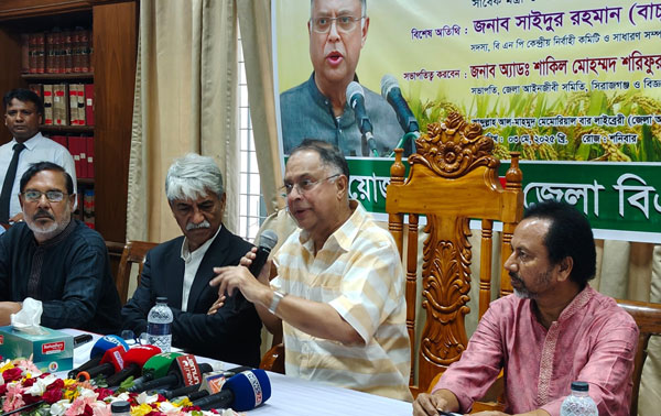 সংস্কারের নামে নির্বাচন বন্ধ রাখার অর্থই হয় না টুকু সংস্কারের নামে নির্বাচন বন্ধ রাখার অর্থই হয় না টুকু