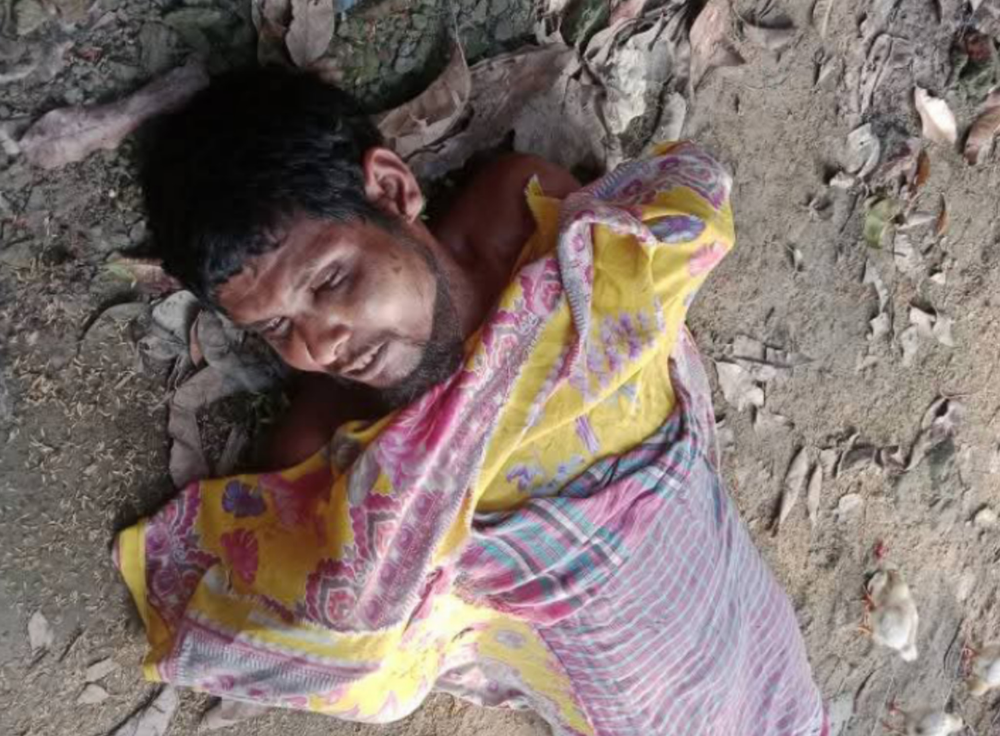 বাগমারায় শিয়াল মারার ফাঁদে বিদ্যুৎস্পৃষ্ট হয়ে মানসিক প্রতিবন্ধী যুবকের মৃত্যু বাগমারায় শিয়াল মারার ফাঁদে বিদ্যুৎস্পৃষ্ট হয়ে মানসিক প্রতিবন্ধী যুবকের মৃত্যু