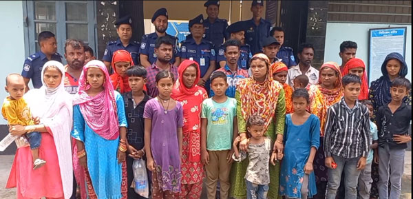 পঞ্চগড়ে দুই সীমান্ত দিয়ে ২৬ জনকে পুশইন করেছে বিএসএফ পঞ্চগড়ে দুই সীমান্ত দিয়ে ২৬ জনকে পুশইন করেছে বিএসএফ